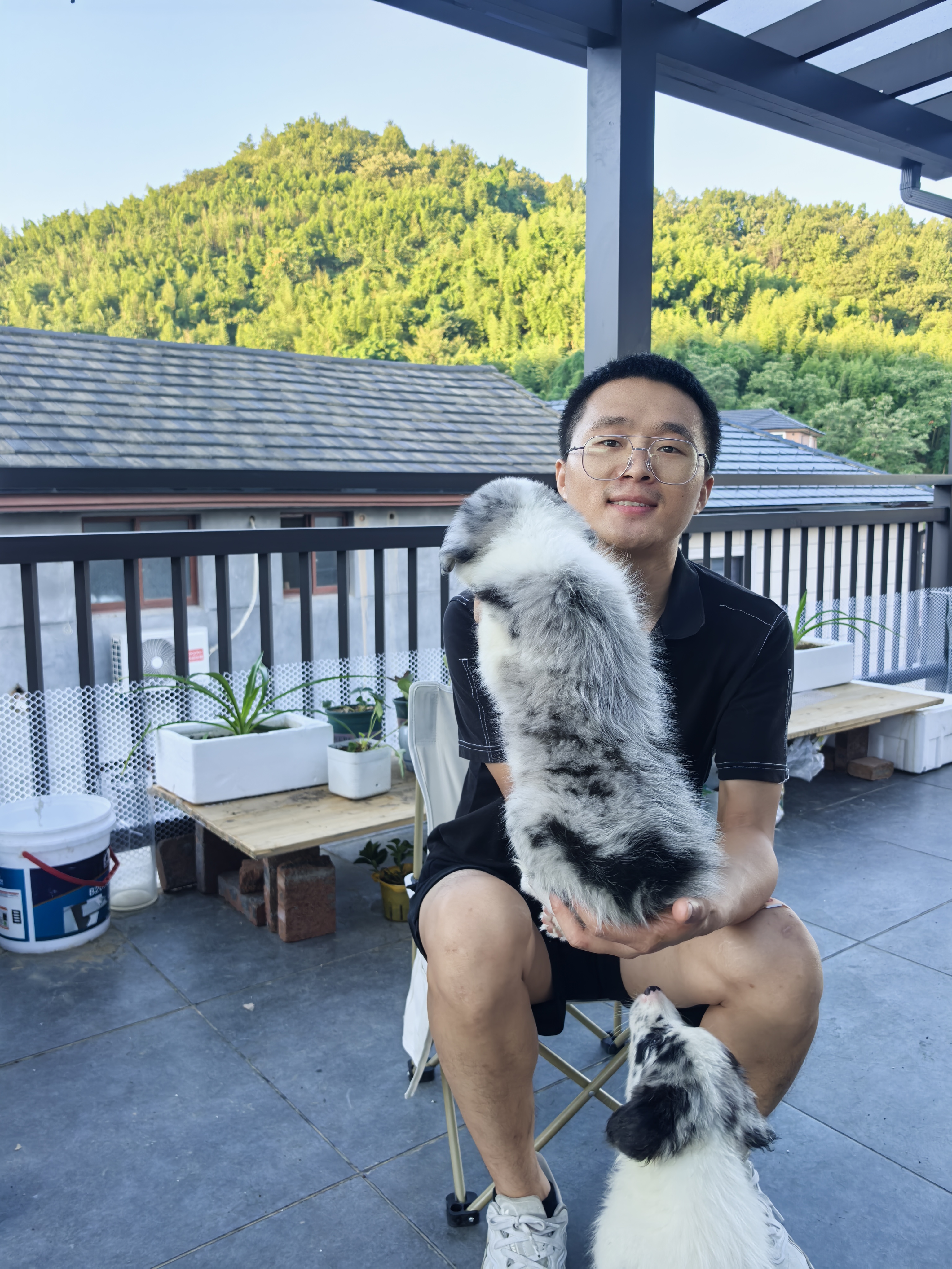 带芯片+防丢定位追踪器